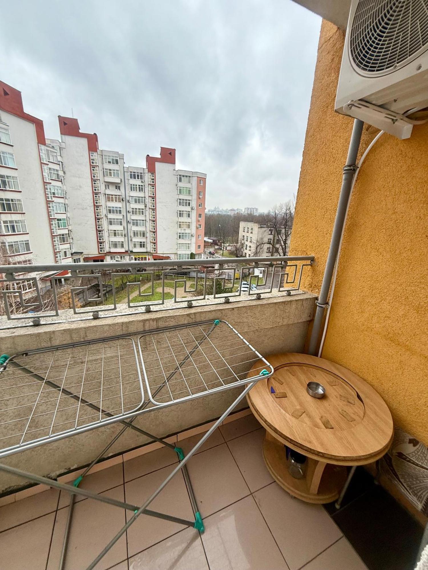 Inessa Center Rose Valley Apartment