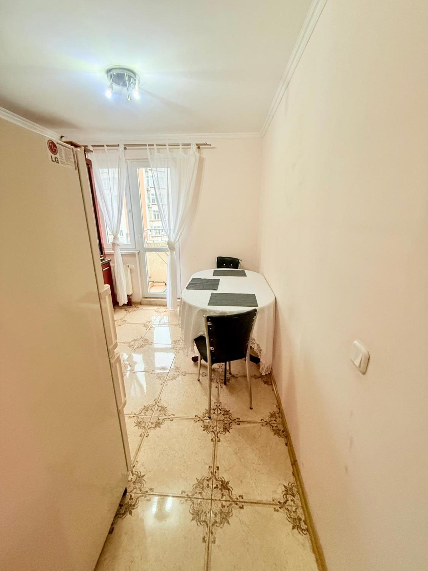 Apartment Inessa Center Rose Valley